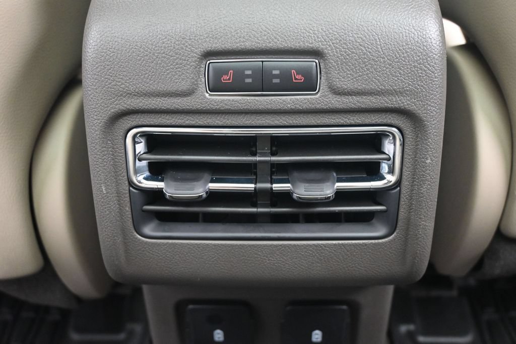 Used 2021 Lincoln Corsair Grand Touring w/ Equipment Group 301A AWD/4WD image 31