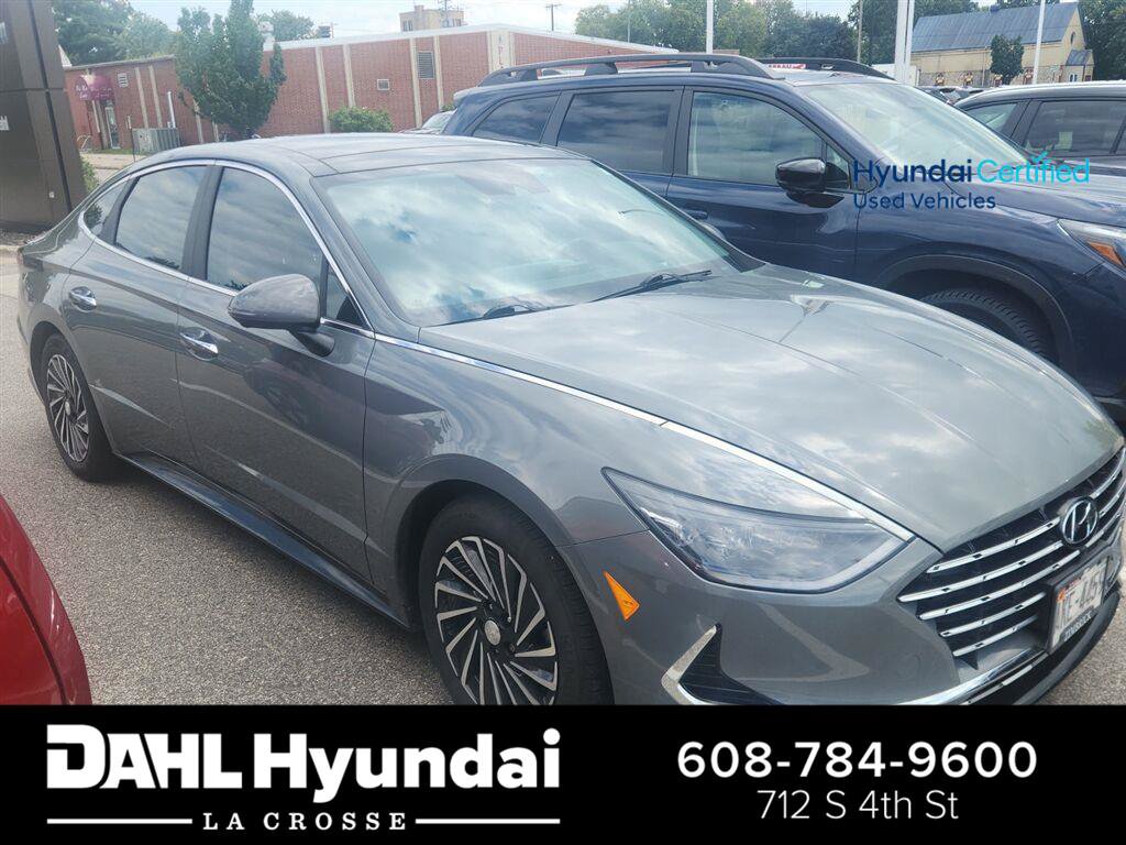 Used 2023 Hyundai Sonata Limited FWD image 1