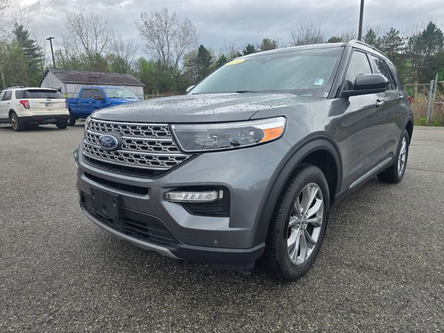 Used 2024 Ford Explorer Limited AWD/4WD image 7