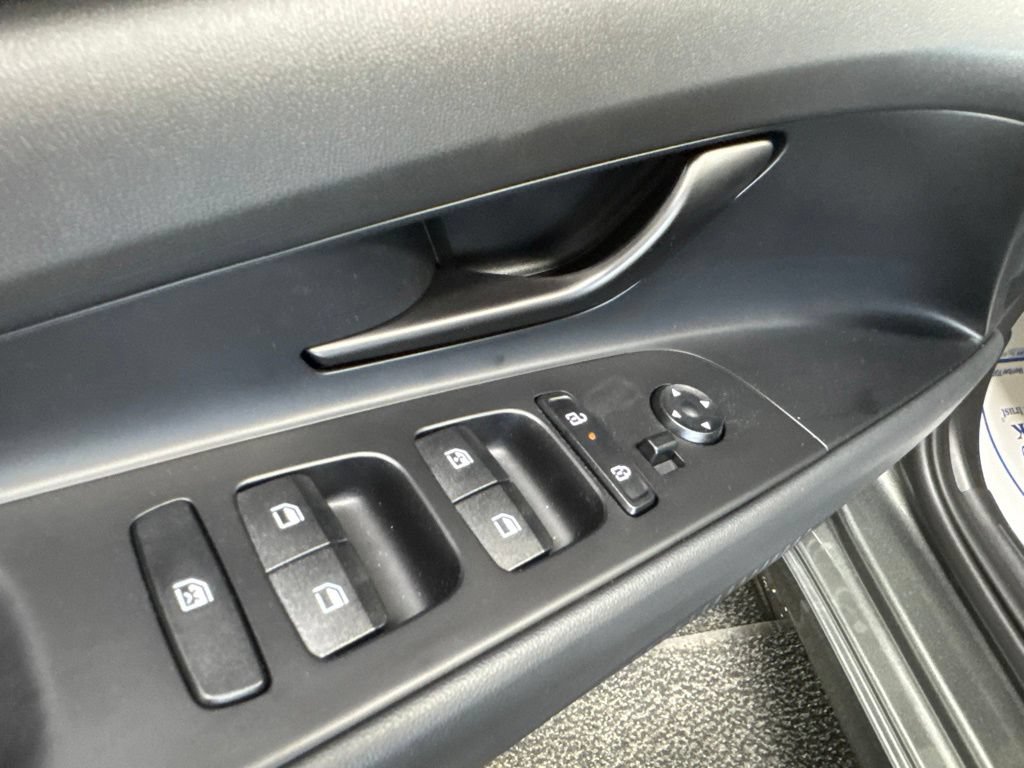 New 2026 Hyundai Elantra SEL Sport FWD image 10
