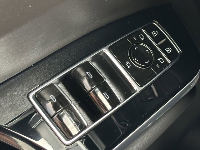 Used 2025 Cadillac Escalade Sport w/ Touring Package AWD/4WD image 21