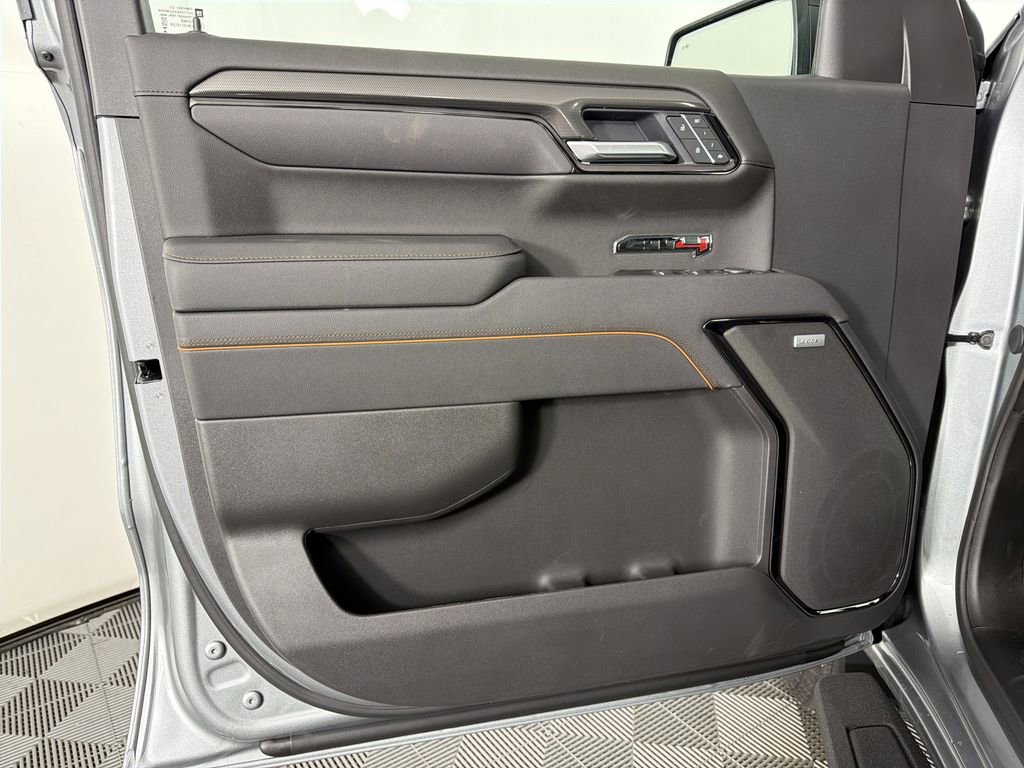 New 2026 GMC Sierra 1500 AT4 w/ AT4 Premium Package image 8