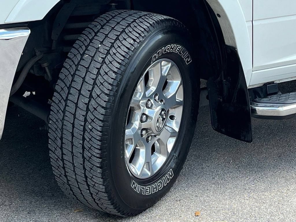 Used 2019 RAM 3500 Laramie RWD image 27