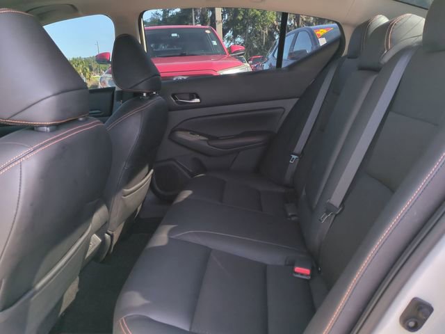 Used 2021 Nissan Altima 2.5 SR w/ SR Premium Package image 15