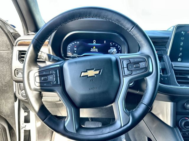 Used 2024 Chevrolet Suburban Premier image 11