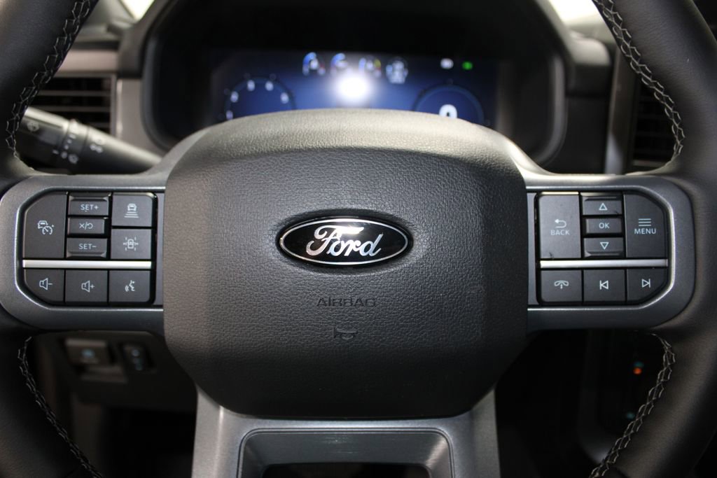 New 2026 Ford F150 Lariat w/ Equipment Group 502A High image 45