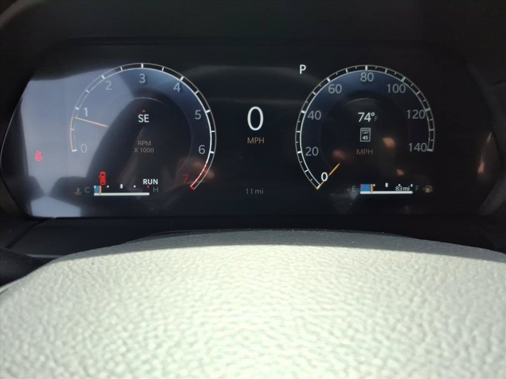 New 2026 Jeep Grand Cherokee Altitude AWD/4WD image 11