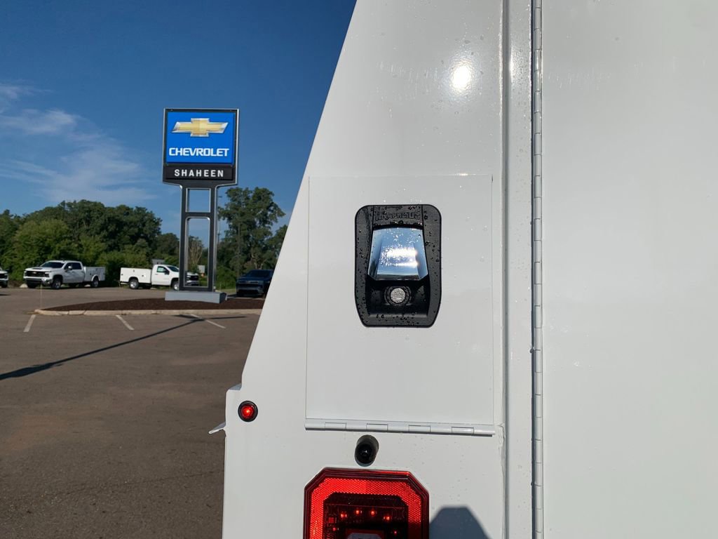 New 2025 Chevrolet Express 3500 Work Van w/ Power Convenience Package RWD image 18