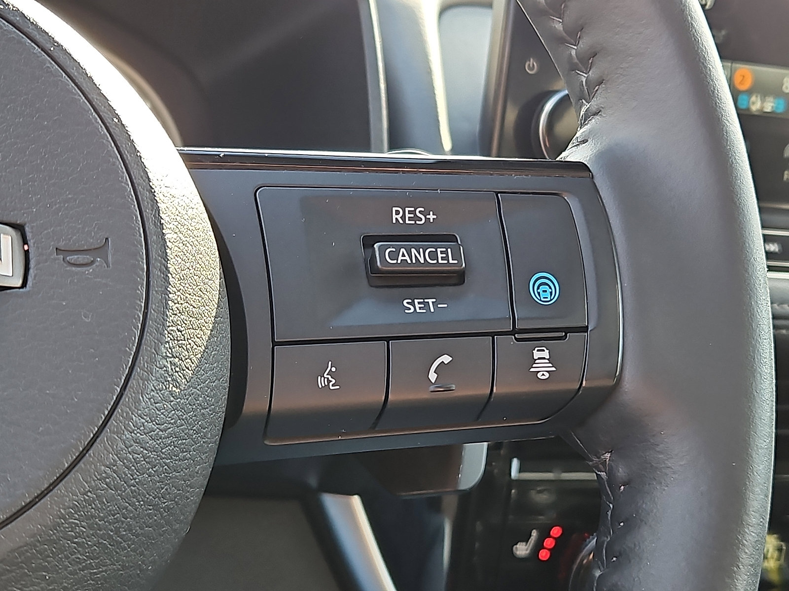 Certified 2023 Nissan Rogue SL w/ SL Premium Package image 22