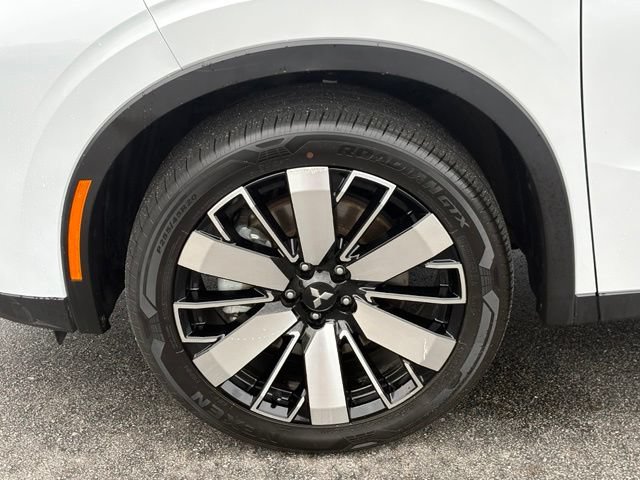 Used 2025 Mitsubishi Outlander SE FWD image 27