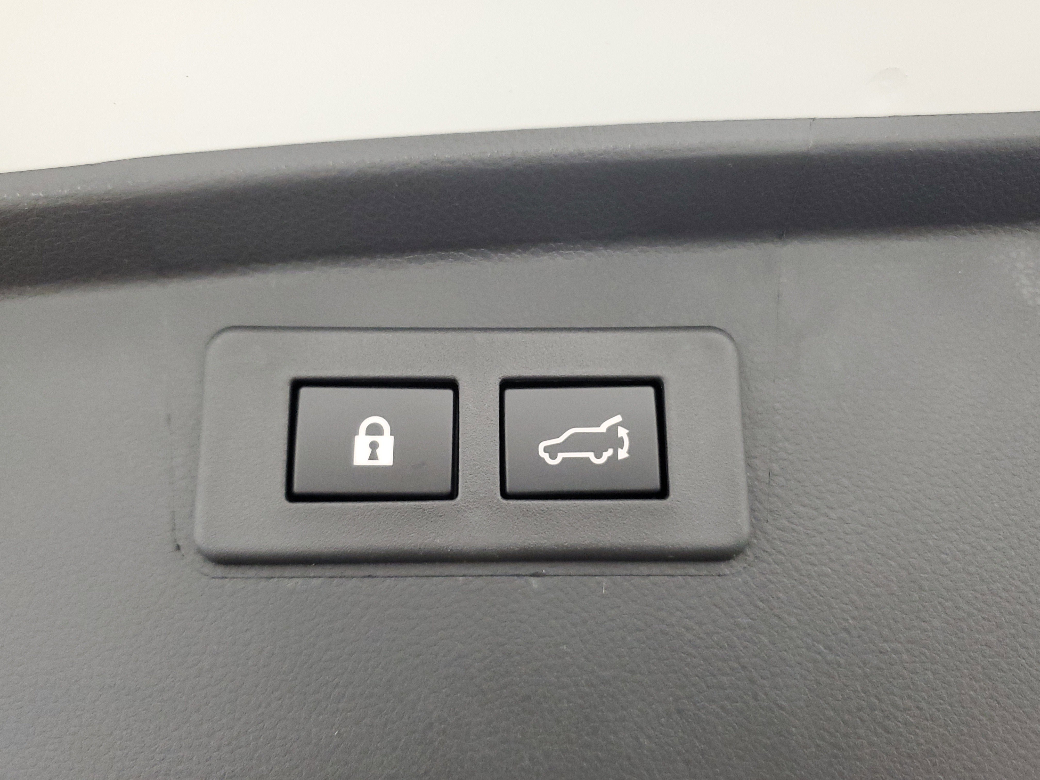 New 2025 Subaru Outback Touring XT image 37