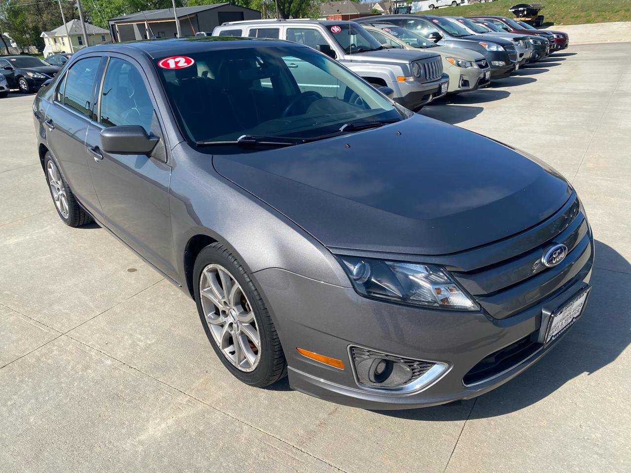 Used 2012 Ford Fusion SE FWD image 4