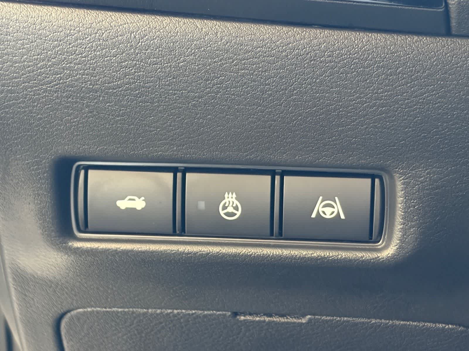 New 2026 Nissan Sentra SR w/ SR Premium Package FWD image 18