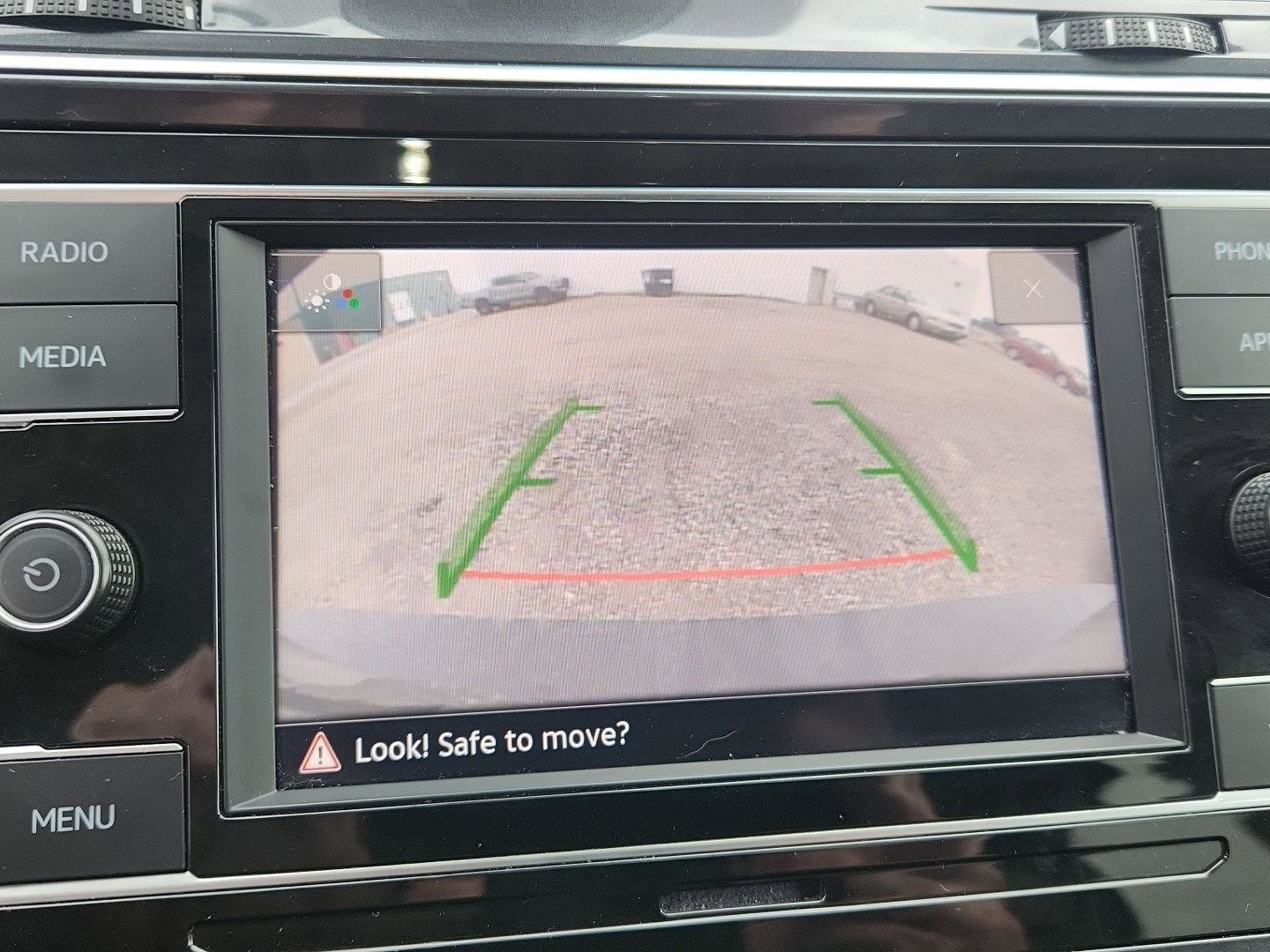 Used 2024 Volkswagen Tiguan S image 19