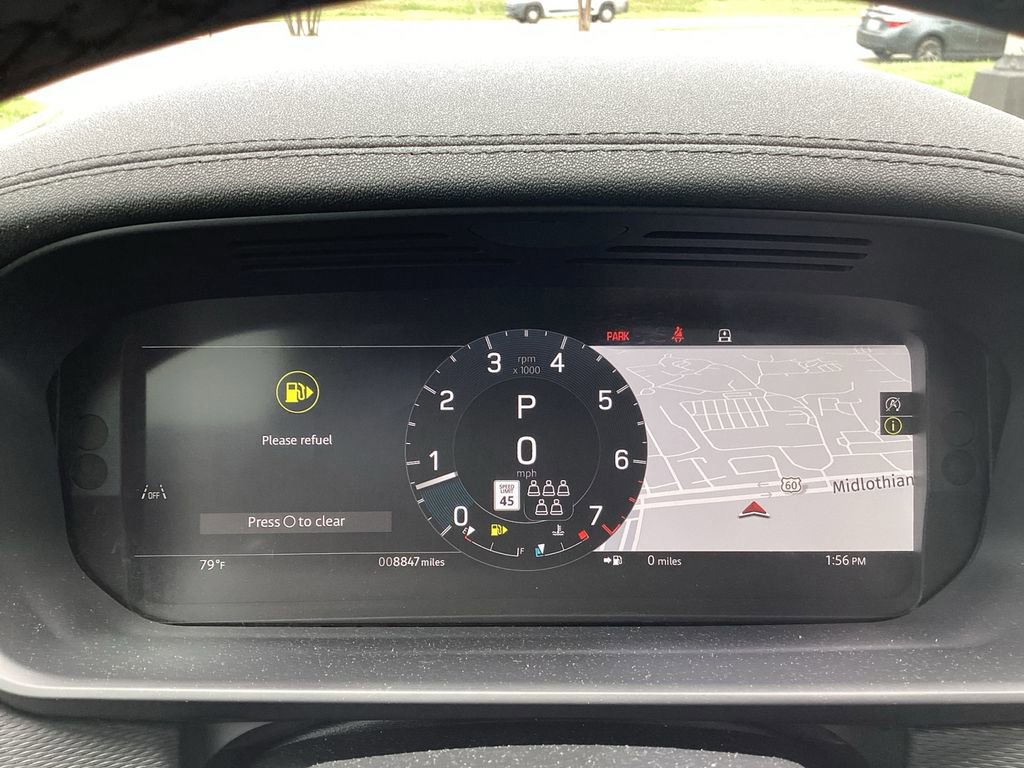 Used 2024 Land Rover Discovery Dynamic SE image 6