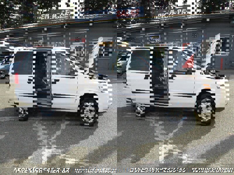 Used 2008 Chevrolet Uplander w/ Climate Package image 28