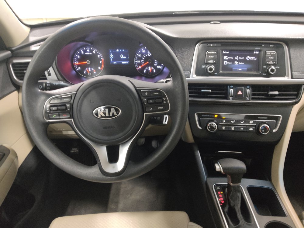 Used 2017 Kia Optima LX FWD image 22