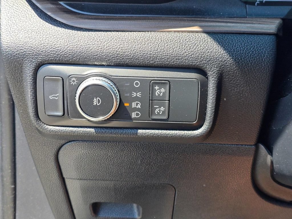 Used 2020 Ford Explorer Limited RWD image 20