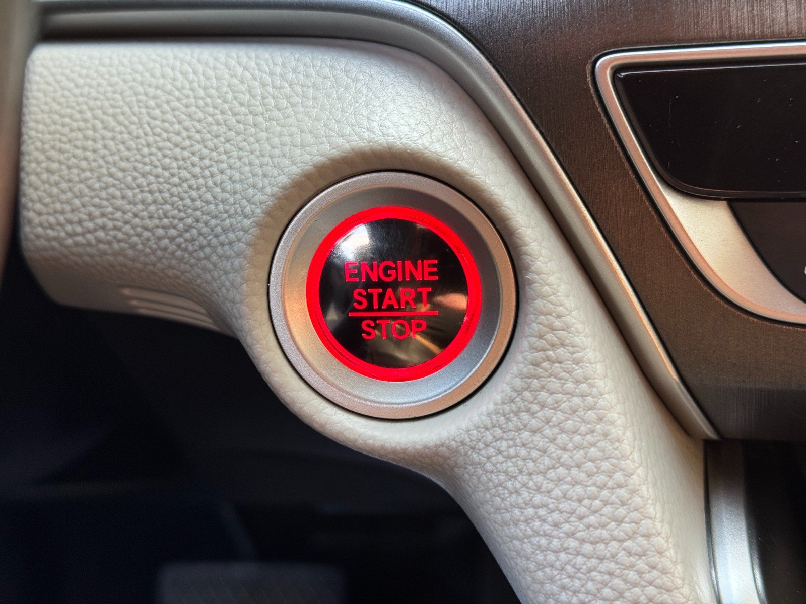 Used 2020 Honda Accord LX image 21