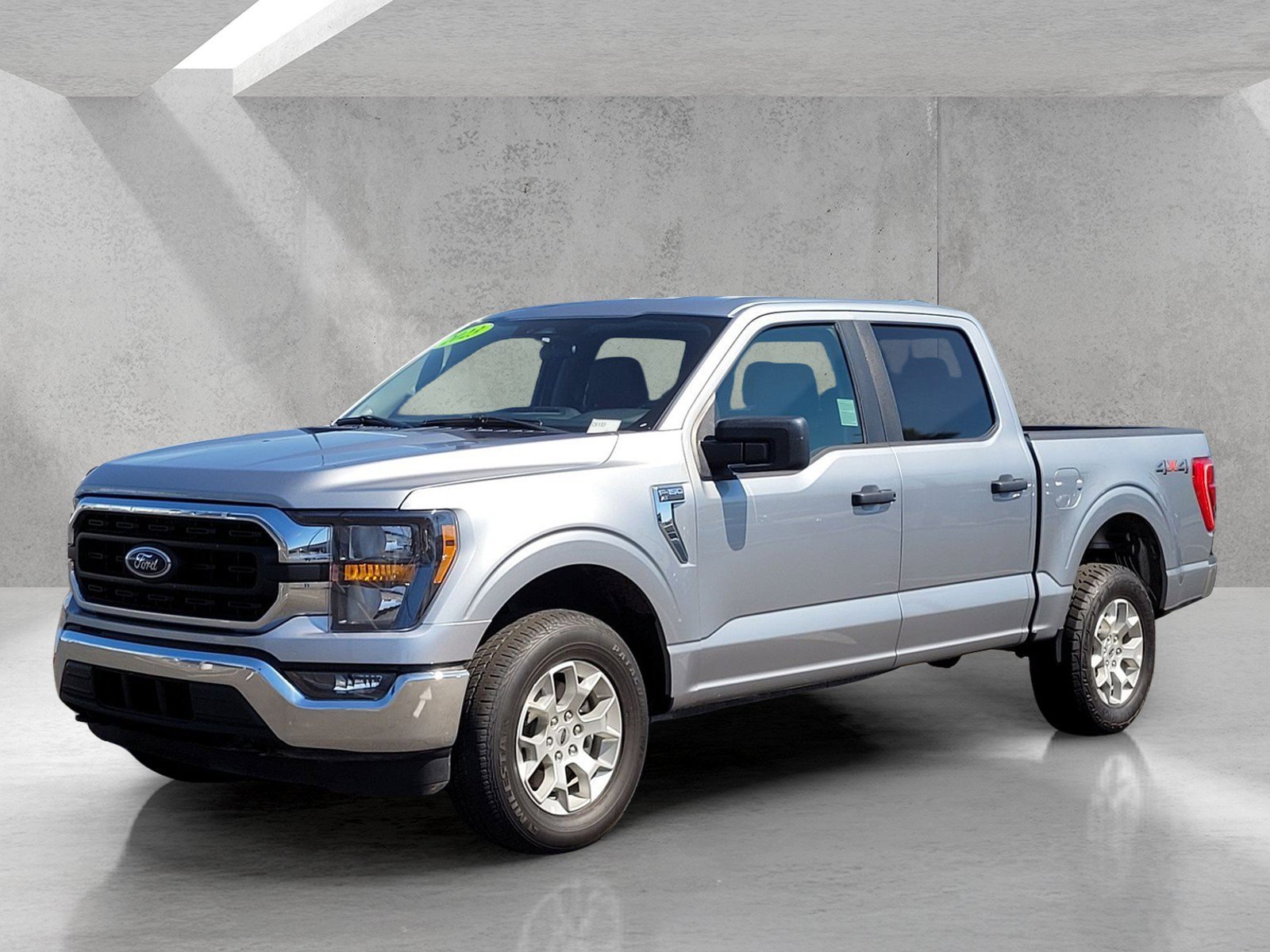 Used 2023 Ford F150 XLT AWD/4WD image 9