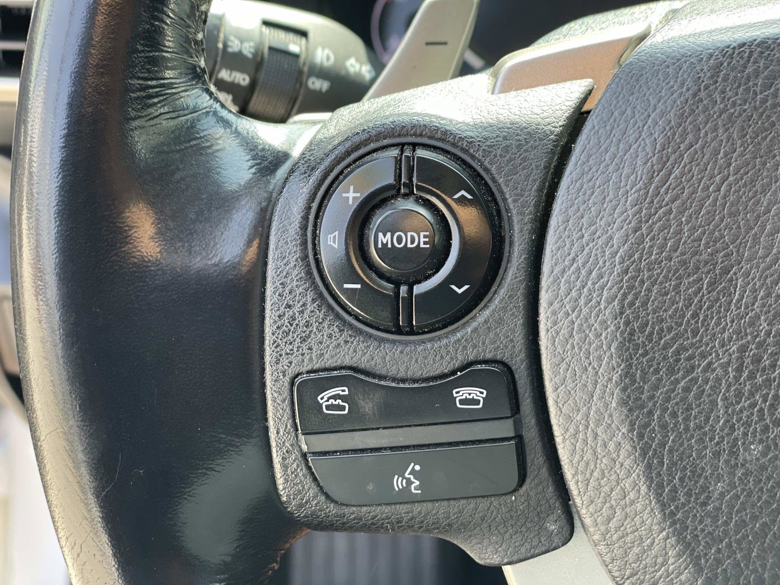 Used 2015 Lexus IS 250 RWD image 5