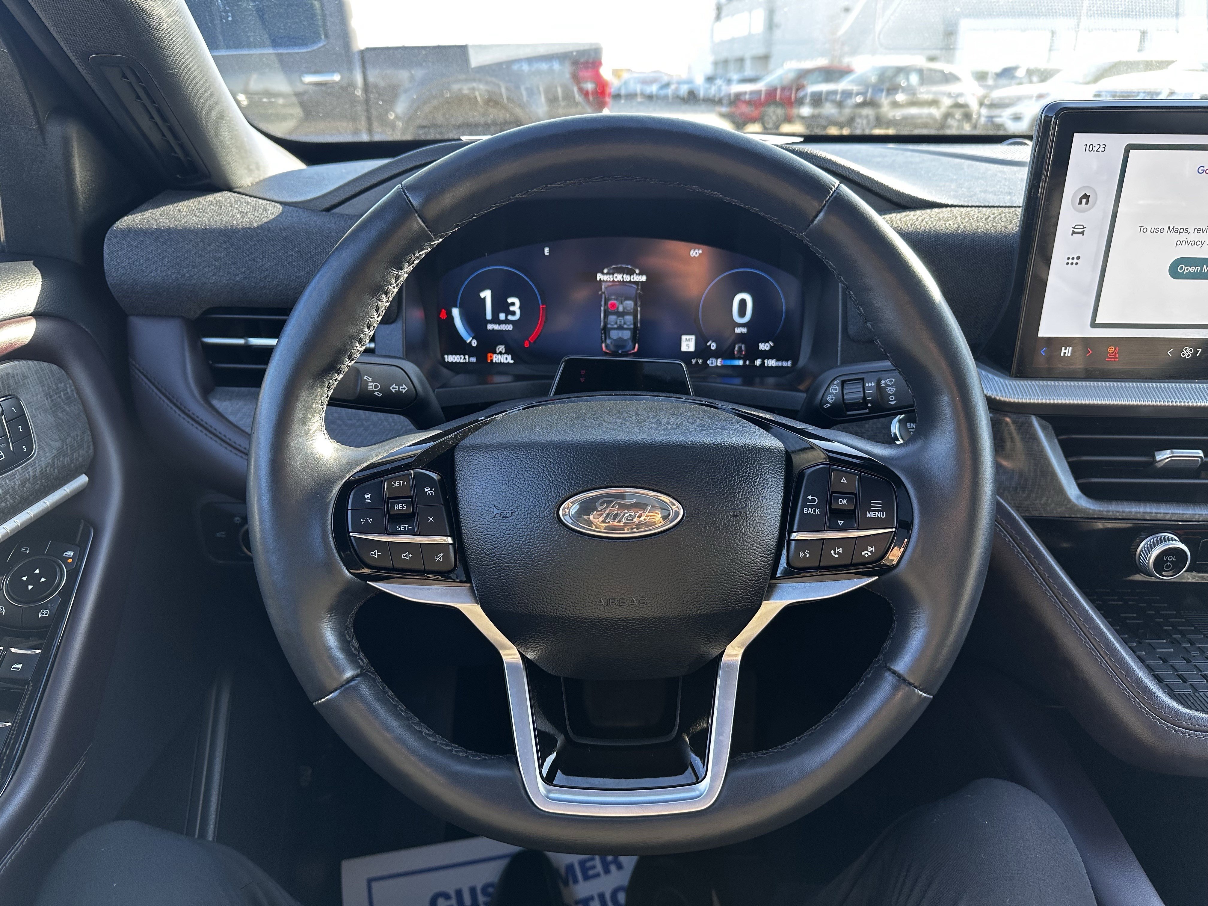 Certified 2025 Ford Explorer Platinum w/ LUX Leather Package image 9