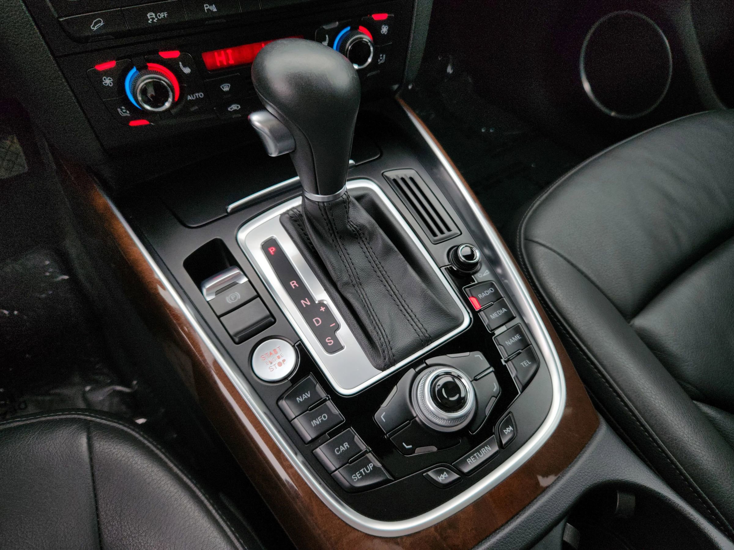 Used 2011 Audi Q5 3.2 Prestige image 10