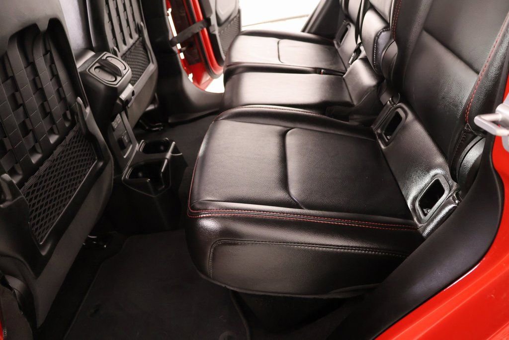 Used 2022 Jeep Gladiator Rubicon w/ LED Lighting Group image 12