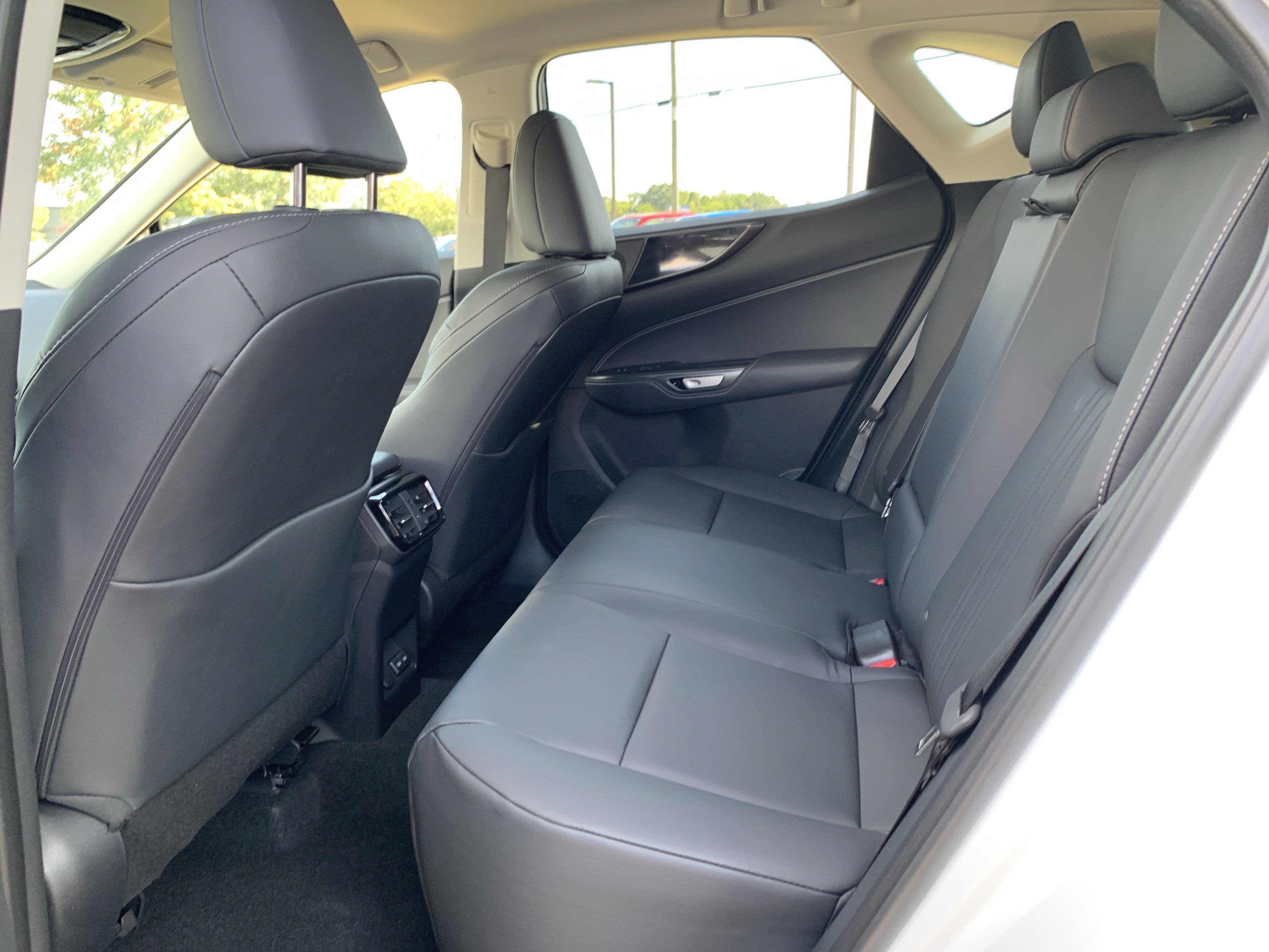Used 2026 Lexus NX 350 AWD w/ Cold Area Package image 32