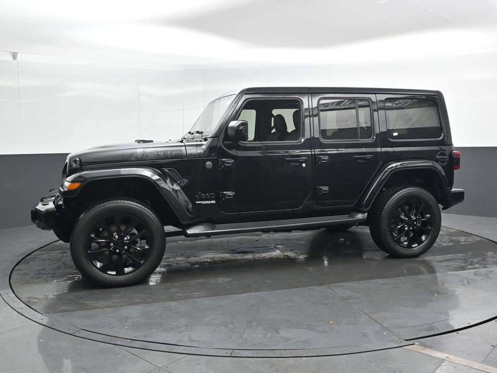 Used 2021 Jeep Wrangler Unlimited Sahara image 9