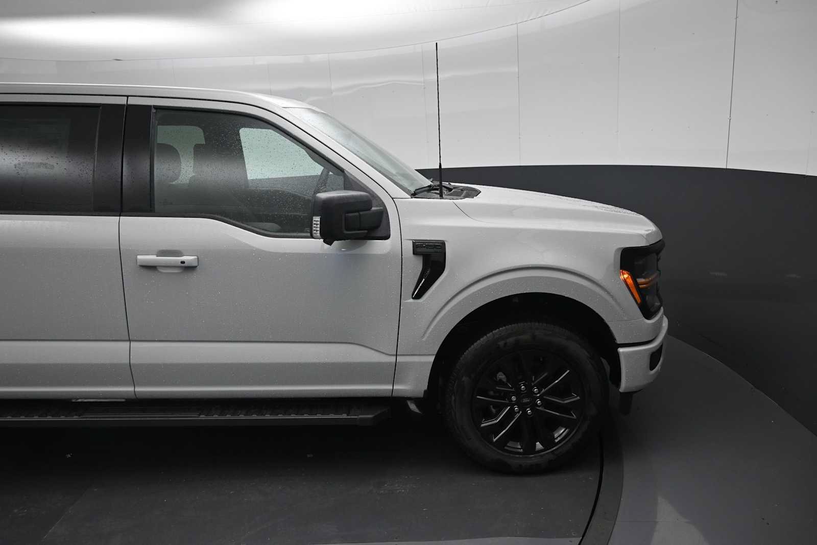 New 2026 Ford F150 XLT w/ Equipment Group 302A MID AWD/4WD image 11