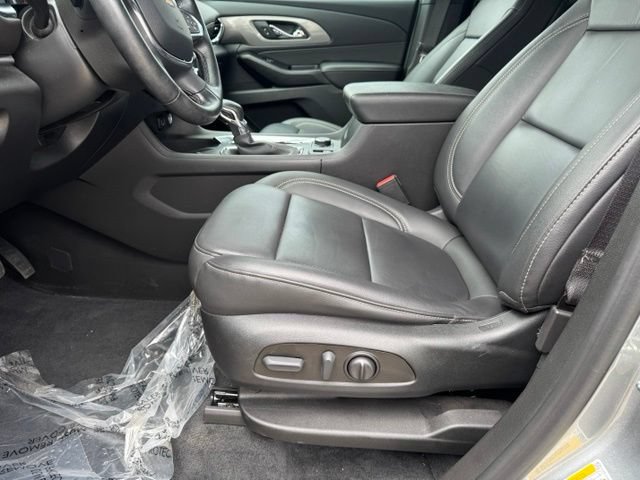 Certified 2023 Chevrolet Traverse LT AWD/4WD image 5