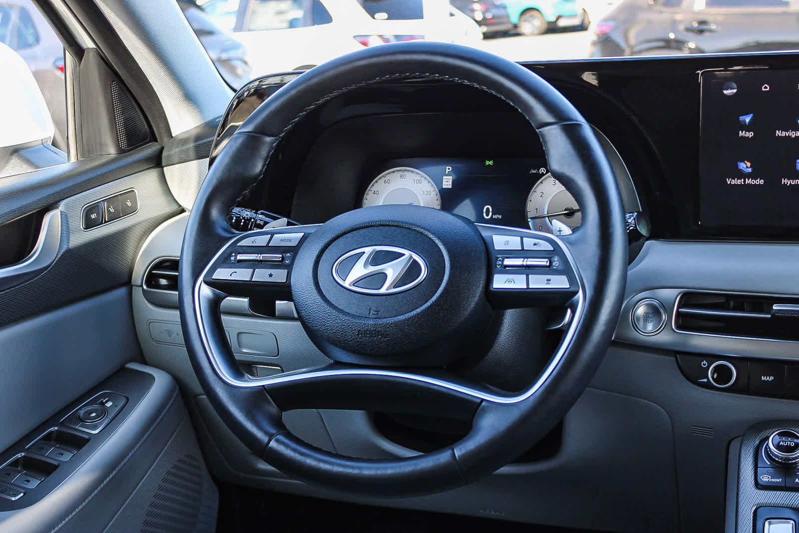 Used 2025 Hyundai Palisade SEL FWD image 15