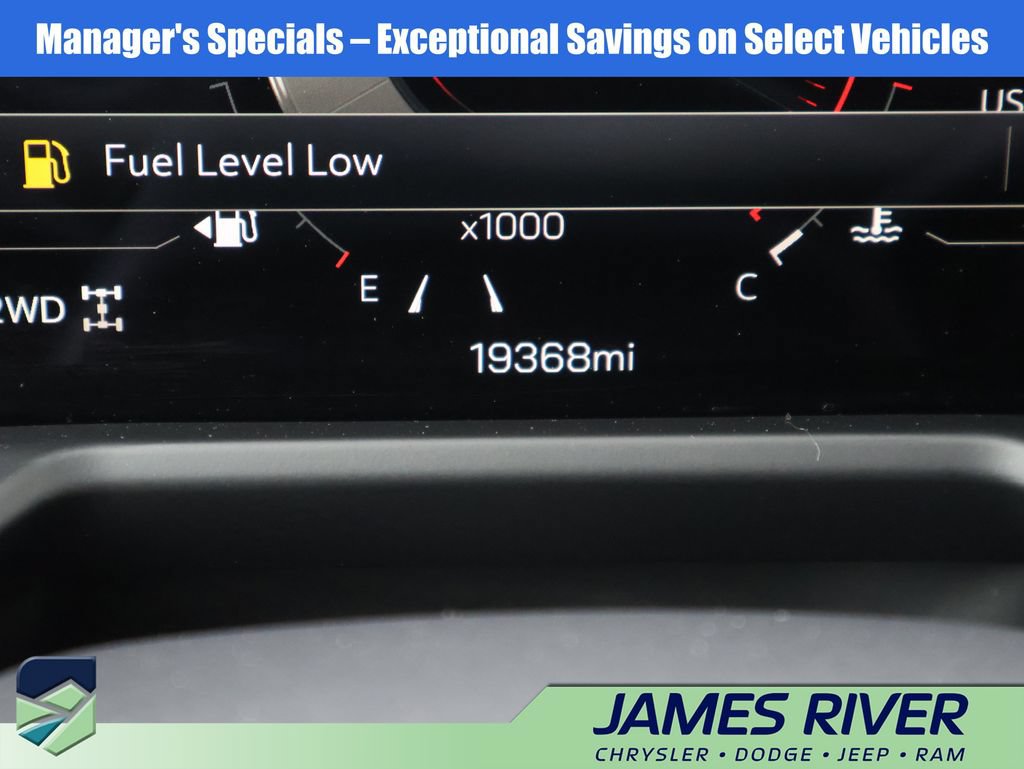Used 2026 GMC Acadia Elevation w/ Elevation Premium Package AWD/4WD image 31