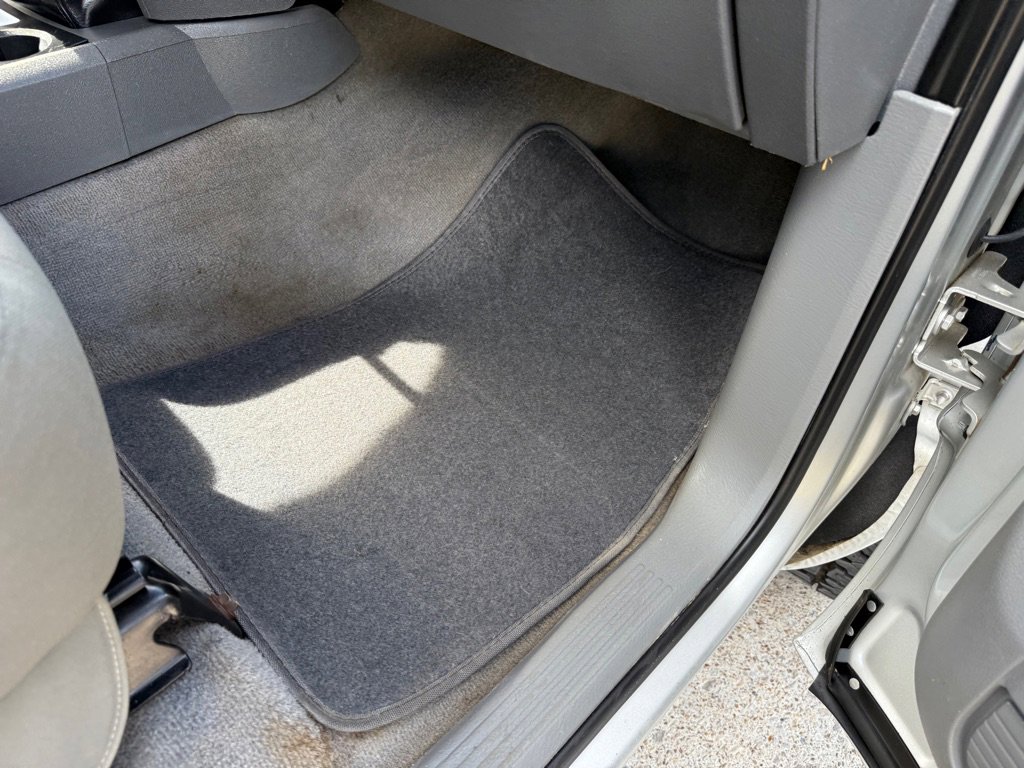 Used 2006 Dodge Ram 3500 Truck SLT image 20