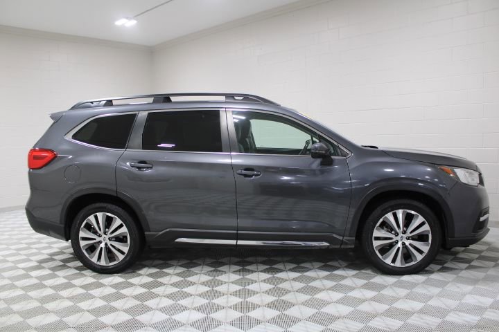 Used 2022 Subaru Ascent Limited w/ Technology Package image 13