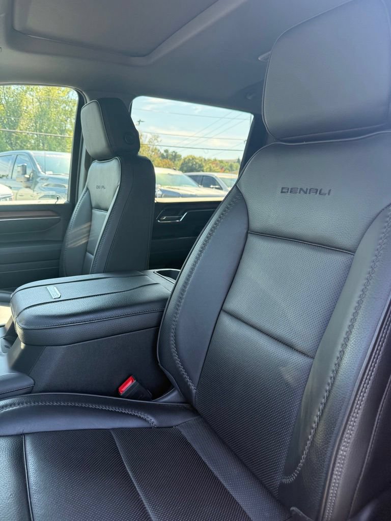 Used 2024 GMC Sierra 2500 Denali w/ Denali Reserve Package AWD/4WD image 15