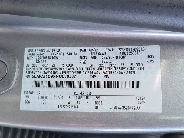 Certified 2022 Lincoln Corsair AWD w/ Equipment Group 101A image 16