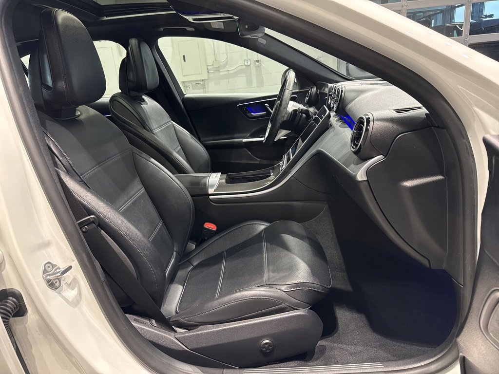 Used 2022 Mercedes-Benz C 300 4MATIC Sedan image 35
