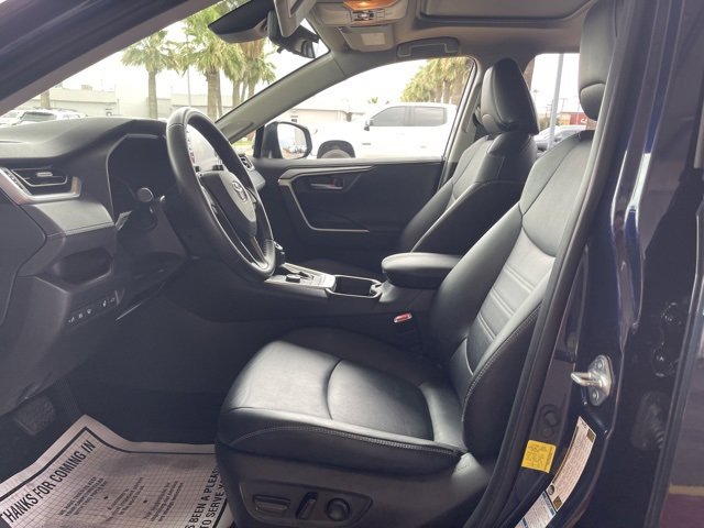 Used 2021 Toyota RAV4 Limited image 19