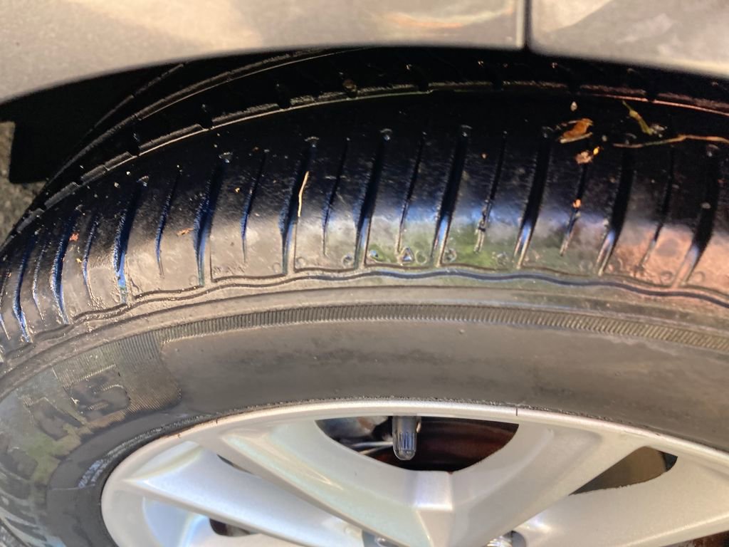 Used 2018 Ford Focus SE FWD image 36