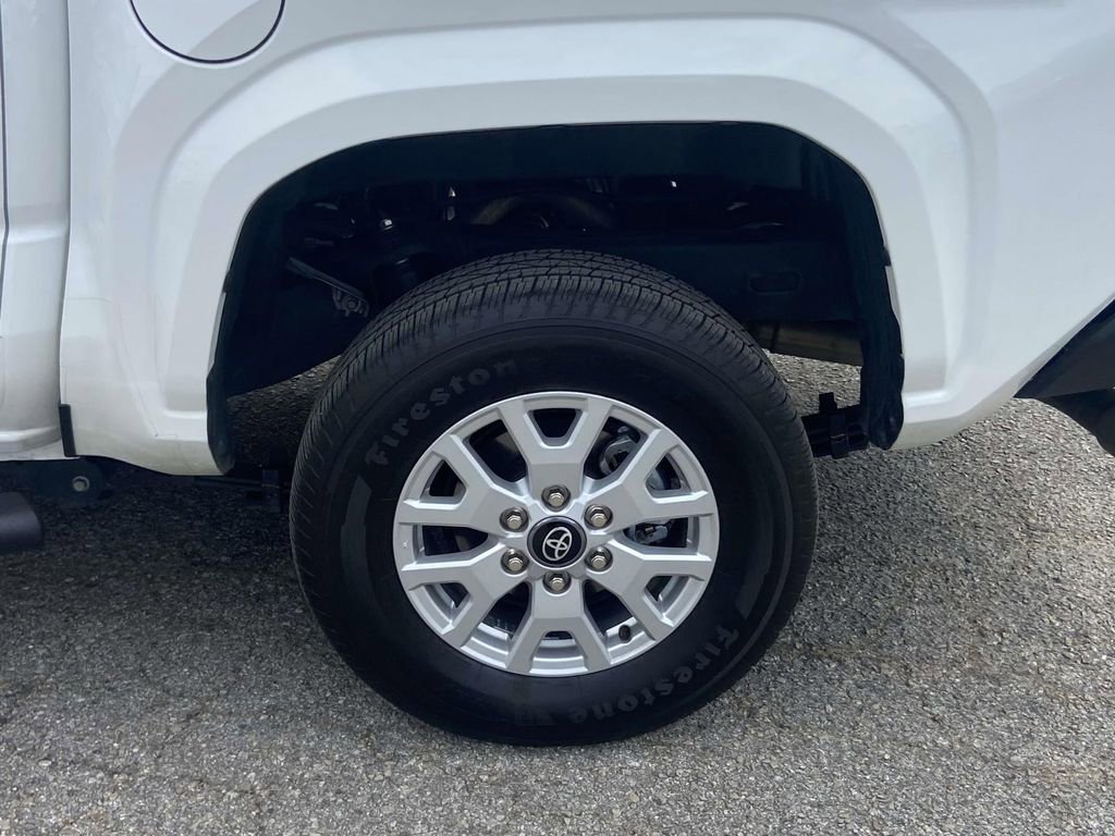 Used 2024 Toyota Tacoma SR image 9