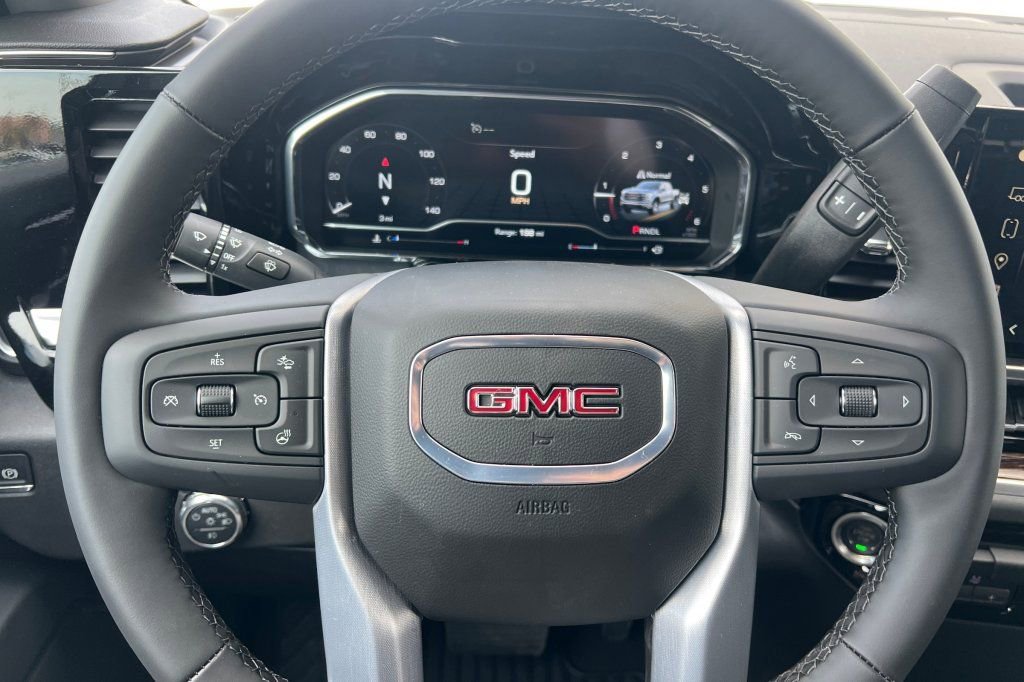 Used 2025 GMC Sierra 1500 Elevation image 20
