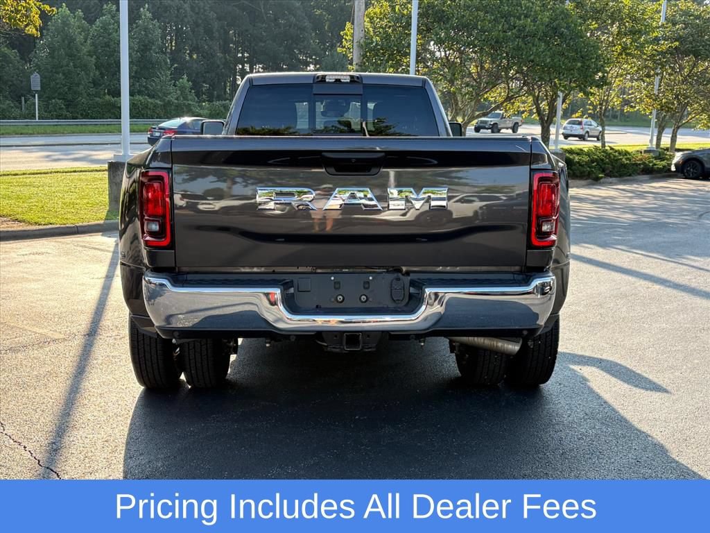 Used 2025 RAM 3500 Tradesman AWD/4WD image 5