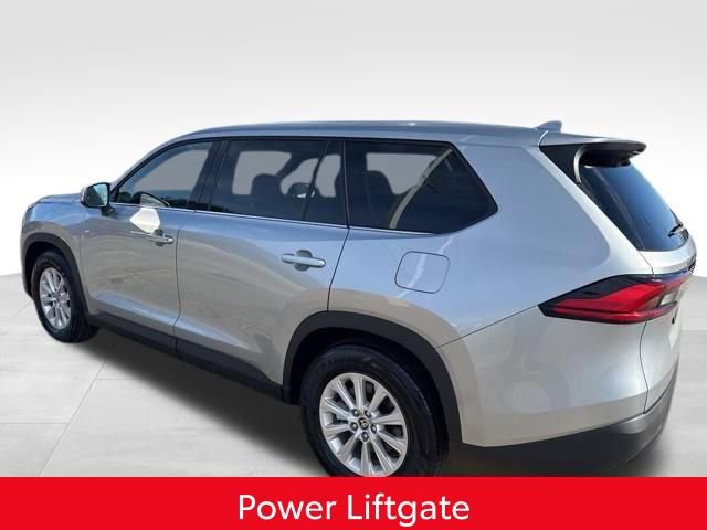 Used 2024 Toyota Grand Highlander XLE image 9