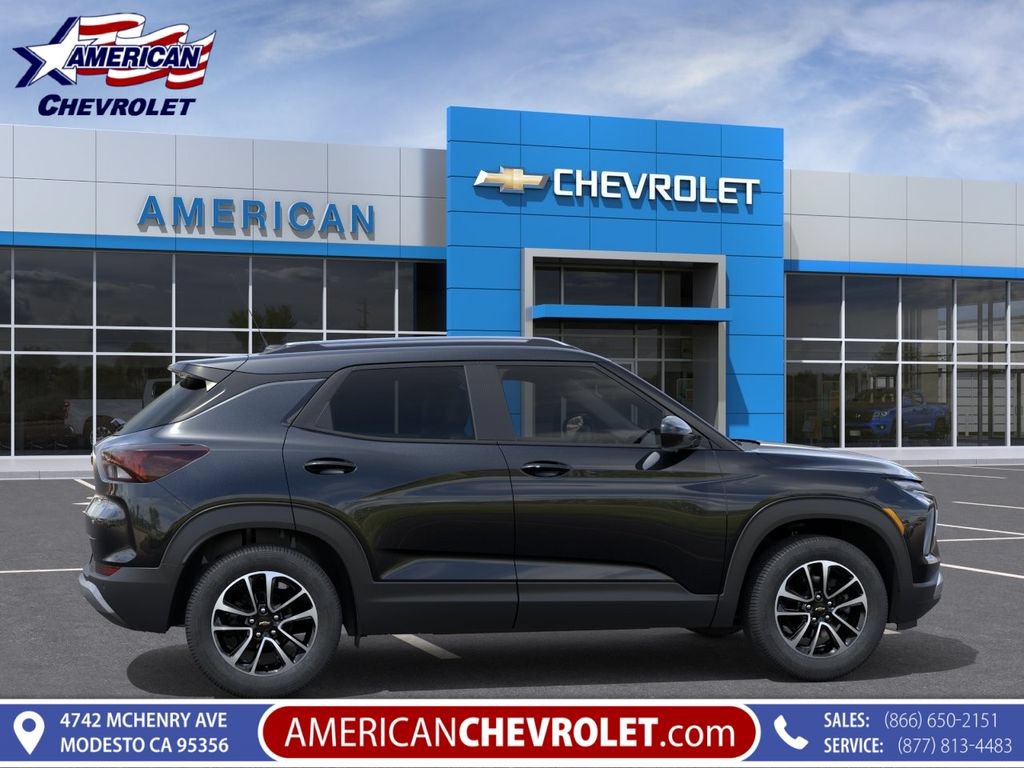 New 2026 Chevrolet TrailBlazer LT w/ Driver Confidence Package FWD image 6