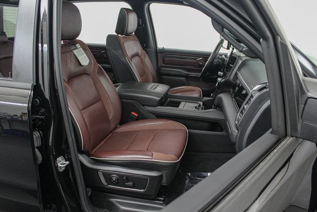 Used 2025 RAM 1500 Limited AWD/4WD image 30