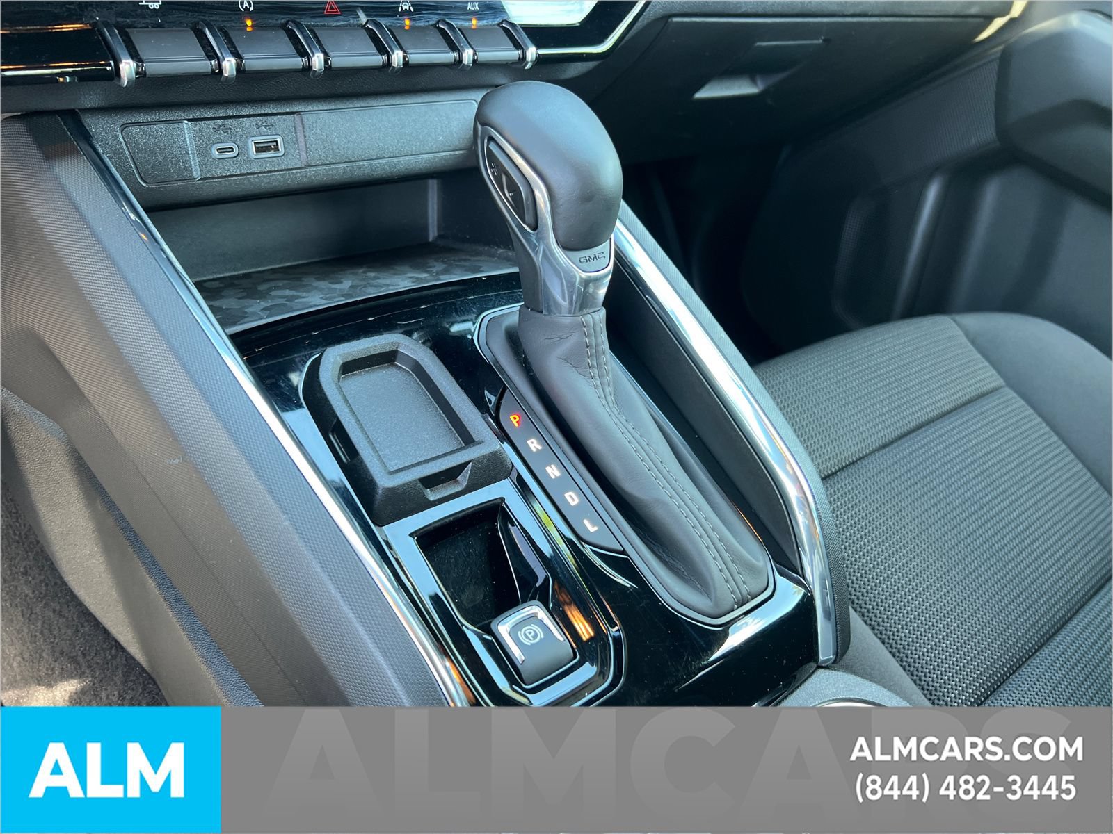 Used 2025 GMC Canyon Elevation RWD image 38