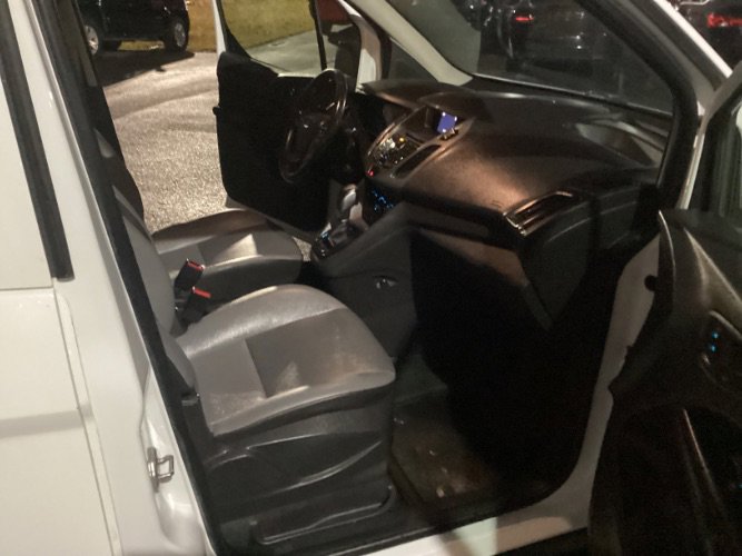 Used 2017 Ford Transit Connect XL image 6