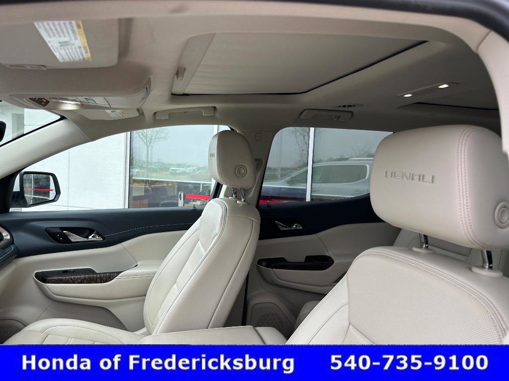 Used 2021 GMC Acadia Denali w/ Denali Ultimate Package image 31